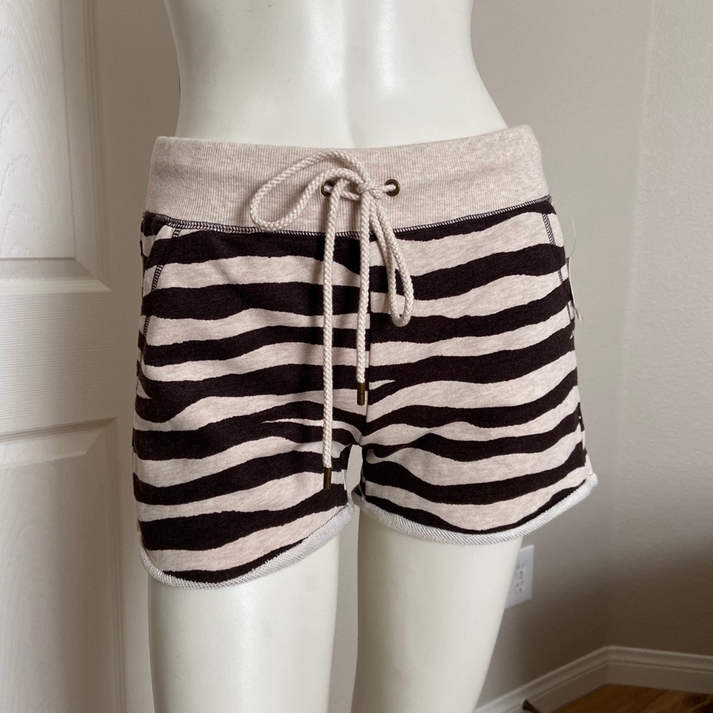 Michael Kors brown zebra print lounge shorts Sz S